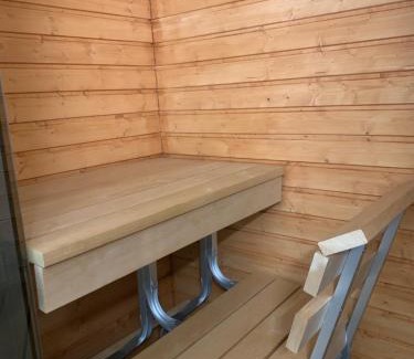 Iisalmi Apartamento | Yksiö keskustassa saunalla
