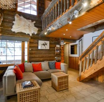 Akaslompolo Casa | Ylläshilla Cottage