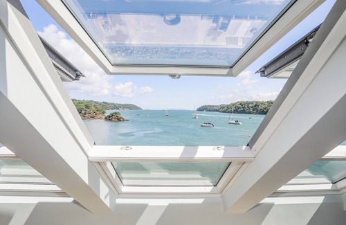 Bangor Cabaña | Ynys Faelog