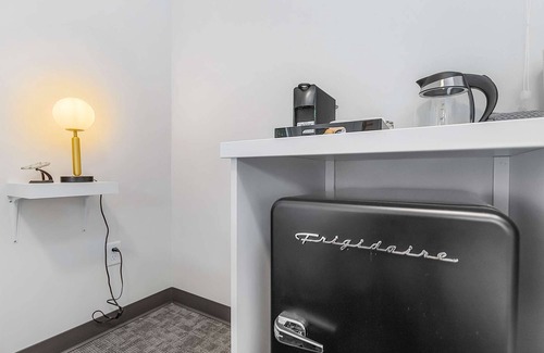North Queen Anne Apartamento | Yoda's Swamp Suite in Queen Anne