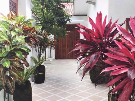 Bangunjiwo Villa | Yogyakarta Tropicana Villa