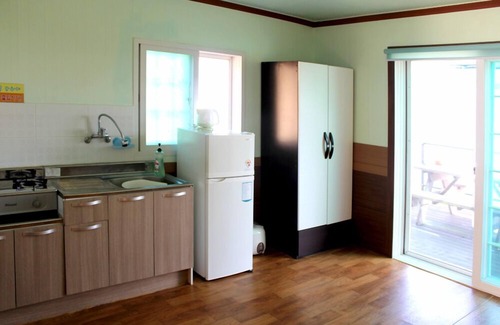Tongyeong Condominio | Yokjido Solguji Pension