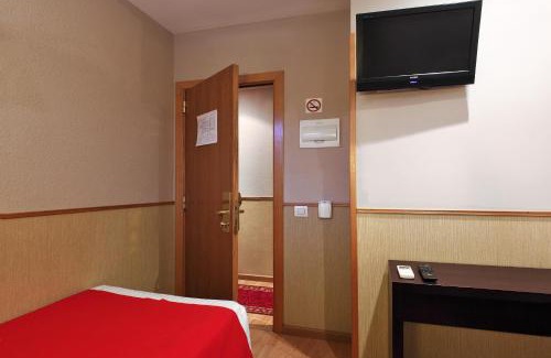 Ciutat Vella Casa | Yomo Hostal BCN Port