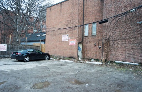 Garden District Casa | Yonge/Dundas park view