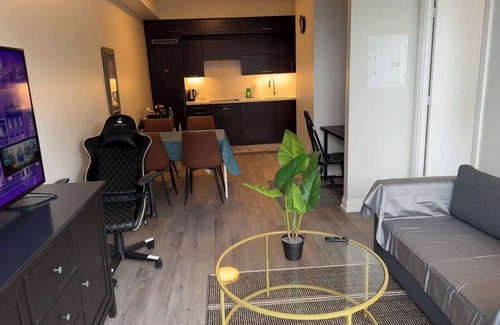 Willowdale Condominio | Yonge & Sheppard subway station condo