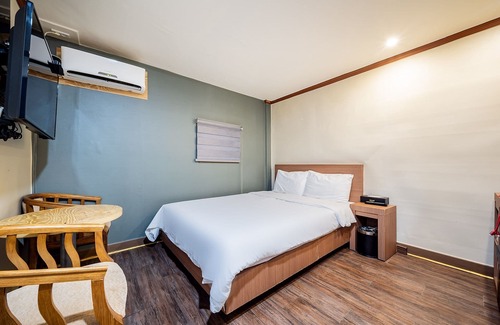 Yongin Hotel | Yongin Jaju J and J