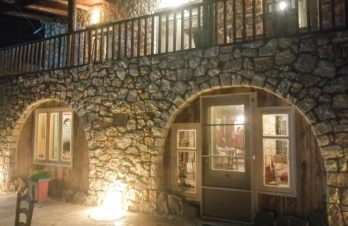 Ano Ravenia Casa | Yono's Traditional House
