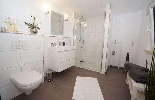 Traben-Trarbach Apartamento | York Cottage Garden