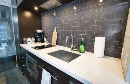 Bloor-Yorkville Apartamento | Yorkville Modern 1 Bedroom Suite Toronto
