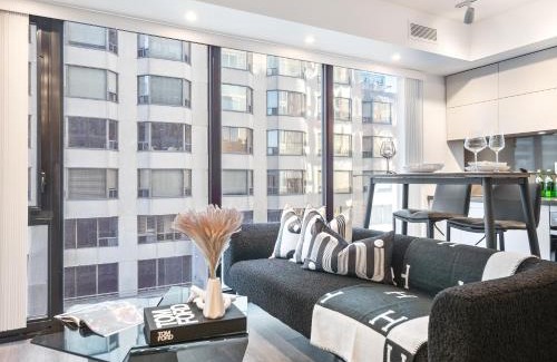 Bloor-Yorkville Apartamento | Yorkville Plaza Suites - Pool & Hot Tub