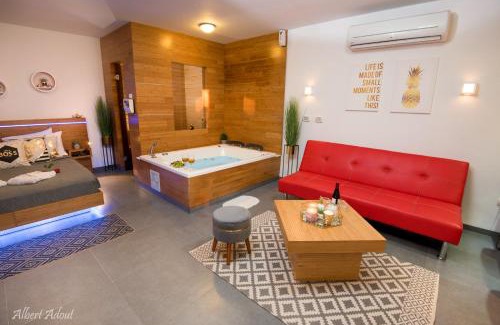 Had Nes Cama Y Desayuno | Yosefdream Luxury suites