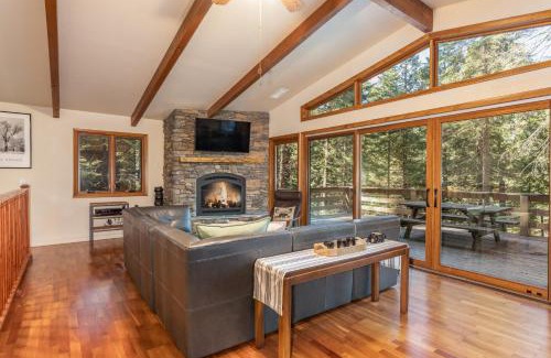 Fish Camp Casa | Yosemite Rendezvous