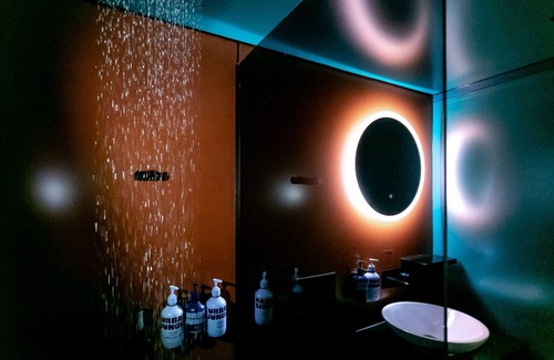 Manchester City Centre Hotel | YOTEL Manchester Deansgate