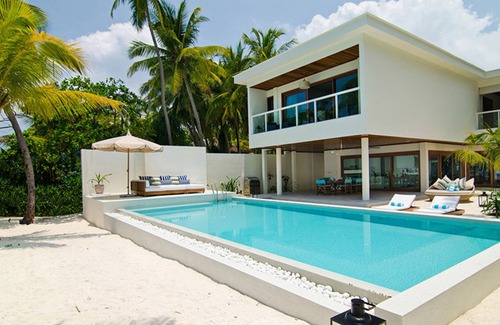 Finolhas Island Villa | You and Your Family will love this Ultra Luxury Villa in the Maldives with 24/7 Concierge