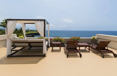 Keauhou Casa | You Found It! Kailua-Kona Getaway! 3 Modern Units, 4 Min. Walk to Haleo Luau!
