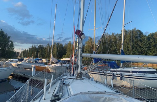 Sysma Alquiler De Eote | You will always remember your night on this romantic 51 y.o. sailboat S/Y Dione.