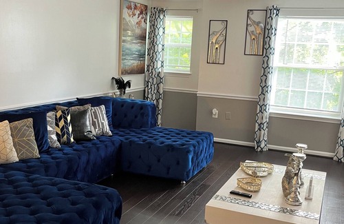 Reisterstown Condominio | You will fall in love with this cozy condo located in Reisterstown!