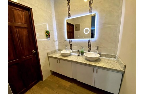 Orotina Casa | You will LOVE your family time at Tucan Villa!