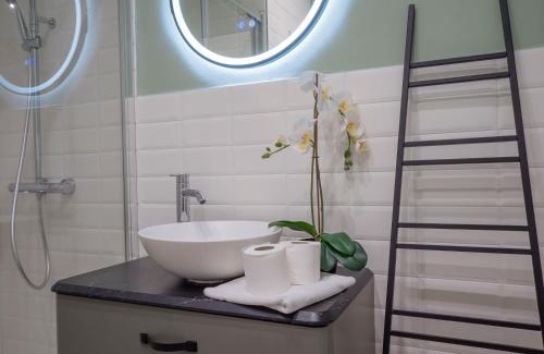 Cagnola Apartamento | Youhosty - Modern Portello Apartment