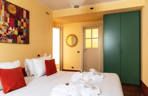 Borgonuovo Apartamento | Youhosty - Montenapoleone Noble Flat