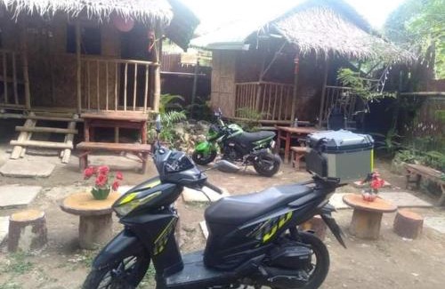 Antipolo Otro | YOUMEBED MOTOR INN at Kambal Kubo Resthouse