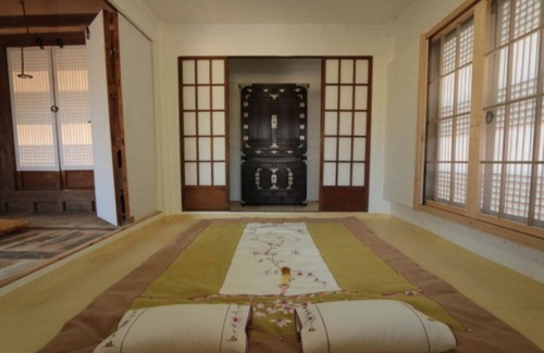 Yeongcheon Casa | Youngcheon Gwiaegotaek Hanok Pension