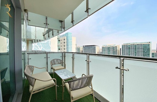 Al Raha Beach Apartamento | Your 2BR Oasis in Al Muneera | WiFi & Free Parking