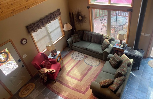 Weyerhaeuser Casa | Your adventure awaits in the Blue Hills!