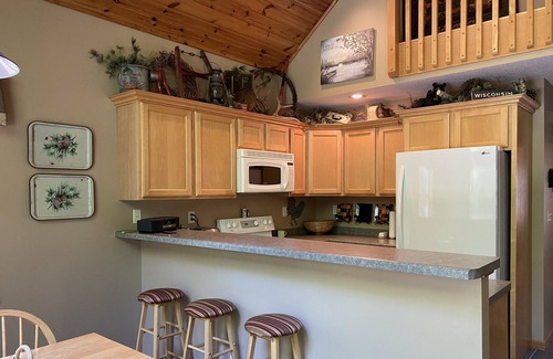 Weyerhaeuser Casa | Your adventure awaits in the Blue Hills!