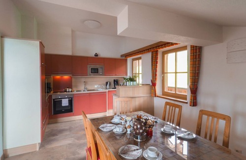 Zell am See Apartamento | Ático apartamento de vacaciones en una zona tranquila con una vista de ensueño