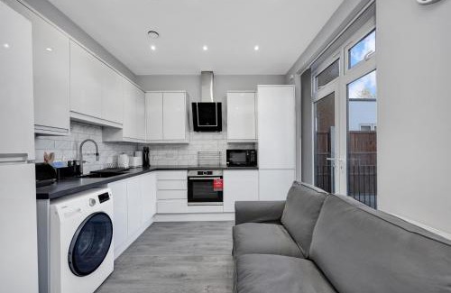 Forest Gate Apartamento | Your Cosy Stay Modern 1 Double Bedroom Flat Fully Furnished - 5 Mins walk to Stn