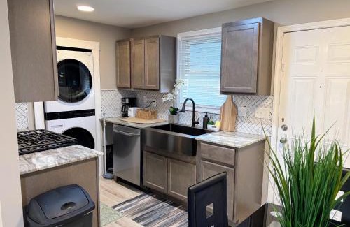 West Seneca Casa | Your Cozy Home Away From Home king bed, parking