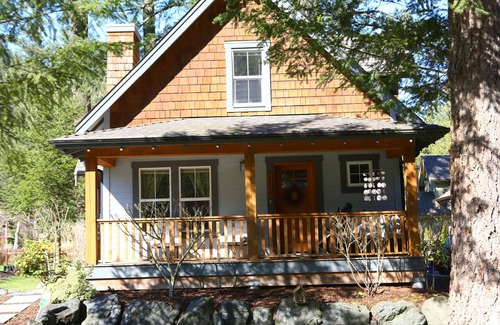 Lindell Beach Cabaña | Your Cozy Little Cottage