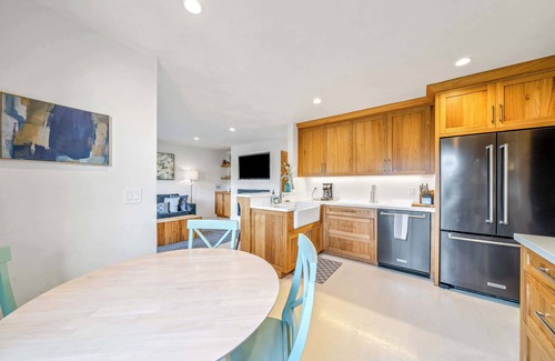 Seaside Casa | Your Dream Seaside Vacation! Charming 2 BDR Home