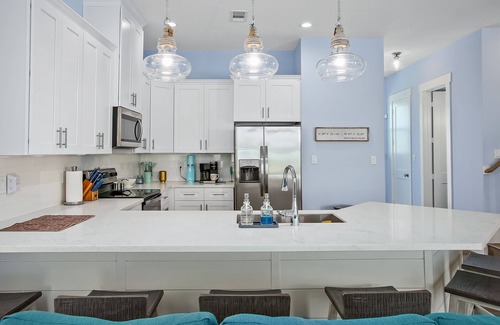 Red Fish Cove Casa | Your Family Getaway Awaits- New Well Equipped w/ Spacious Decks and Two Masters!