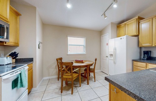 Sandy Ridge Casa | Your Florida Getaway for Fun, Pool, and Games, not far from Disney