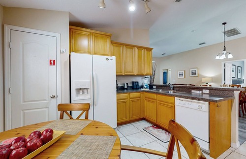 Sandy Ridge Casa | Your Florida Getaway for Fun, Pool, and Games, not far from Disney