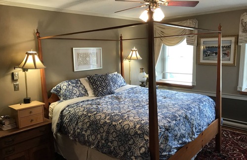 State College Otro | Your Happy Valley Game Day Getaway!