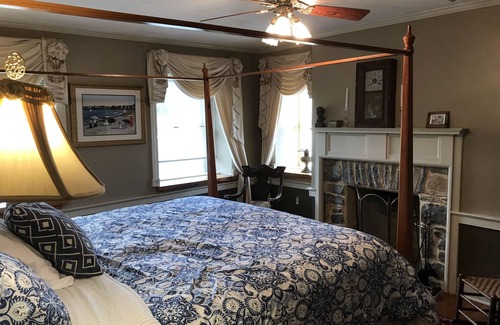 State College Otro | Your Happy Valley Game Day Getaway!
