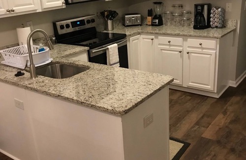 Ladson Casa | Your Hm away from Hm-Clean and Spacious