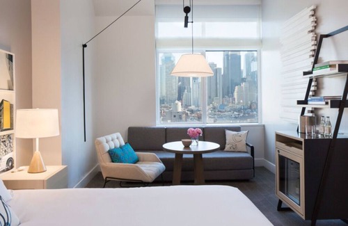 Hell's Kitchen Hotel | Your Home Away From Home! Parking, Pets Allowed Close to Hudson River Park!