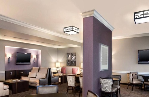 Pinch District Casa | Your Home Away From Home! On-Site Restaurant and Bar, Pet-Friendly