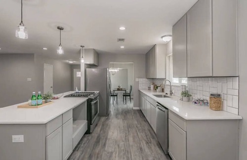 Oak Cliff Casa | Your home away from home in Dallas, Tx…