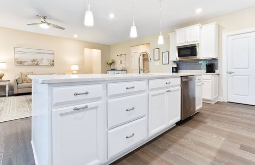 Lewes Casa | Your Home Away From HomeLuxury7BR House*Sleeps 14