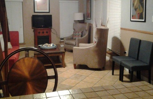 Little Woods Condominio | Su hogar lejos de casa!