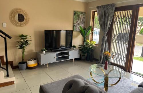 Greater Johannesburg Metropolitan Area Villa | Your Home Away in Kyalami