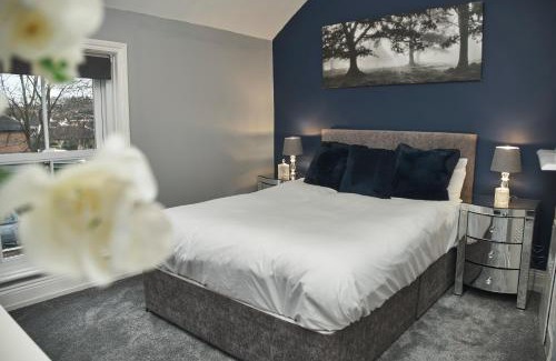 Houghton le Spring Casa | Your Home from Home - River bank