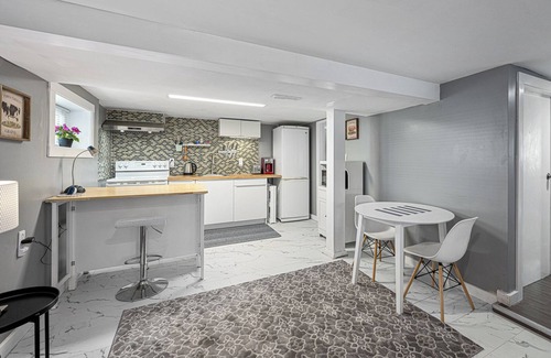 Port Alberni Casa | Your Home in the Heart of Vancouver Island - Lower Suite
