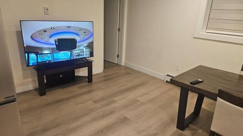 Delta Casa | Your Home - Spacious Private Suite