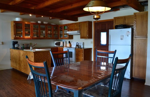 Oroville Casa | YOUR INVITED To PLAY & RELAX On THE LAKE Warm Weather & Beautiful Sunsets